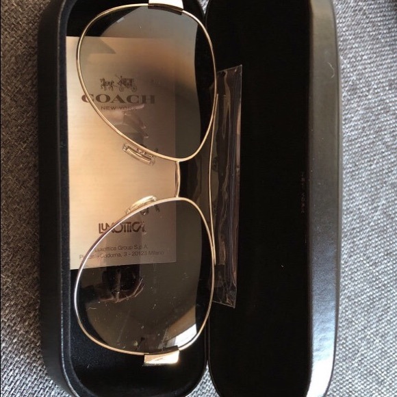 Coach Aviator Sunglasses! - Picture 2 of 7